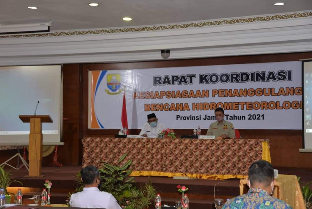 Sekda Buka Rakor Kesiapsiagaan Penanggulangan Bencana Hidrometeorologi