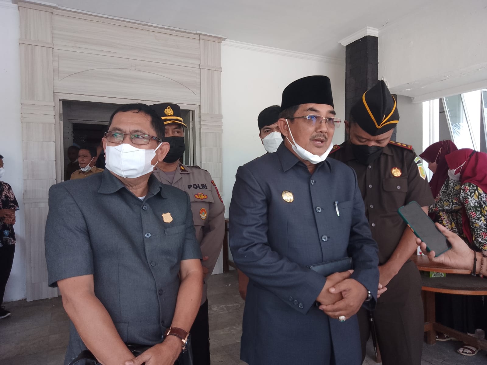 Jauh Dari Standar Pelayanan Yang Baik, Bupati Anwar Sadat Pinta Dua Dinas Ini Evaluasi Kinerja