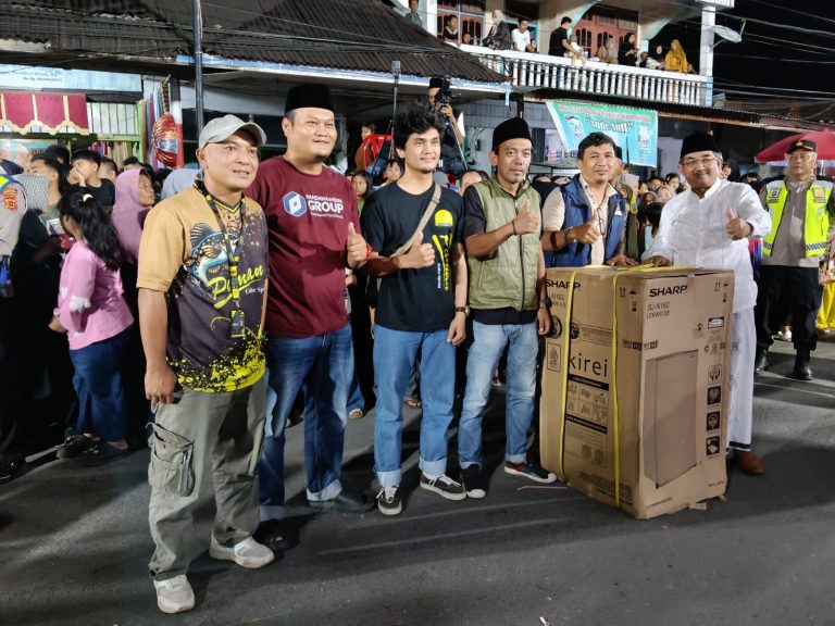 Bupati Terima Hadiah Tambahan Untuk Festival Arakan Sahur 2026 Dari Pandawa Media Group berkolaborasi dengan Kopi Paman