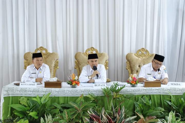 Pimpin Rapat Rakor Forkopimda, Bupati Kerinci Adirozal Bahas Stabilitas dan Kondusifitas Kamtibmas dan Politik menghadapi pemilu serentak 2024 jelang Lebaran Idul Fitri 1444 H