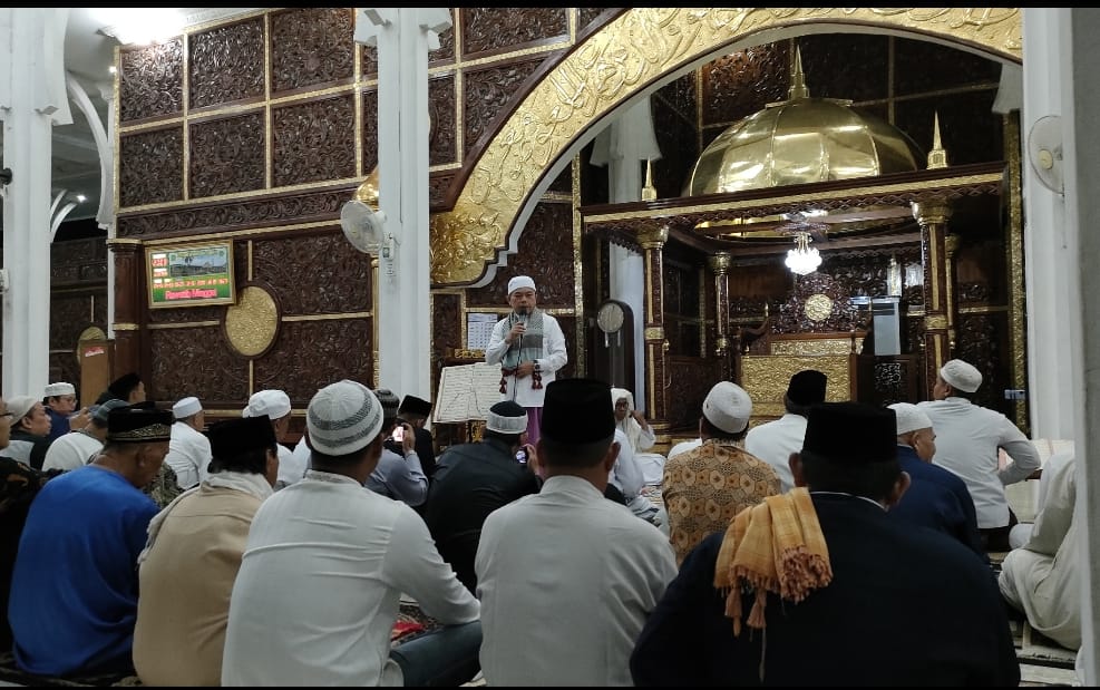 Gubernur Al Haris Imbau Masyarakat Hormati Ramadan, Perbanyak Ibadah