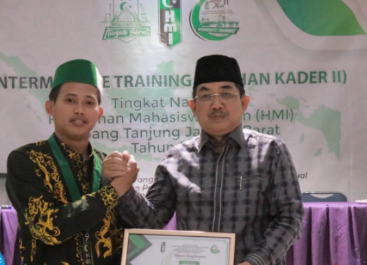 Bupati Anwar Sadat Jadi Pemateri LK II Tingkat Nasional HMI Cabang Tanjab Barat