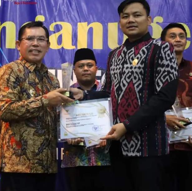 Pemkot Sungai Penuh Terima Anugerah KIP Kategori Informatif 2023