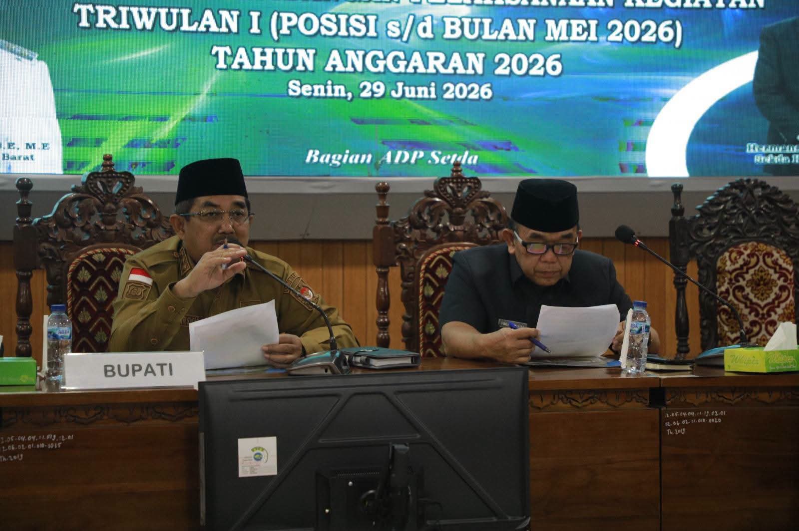 Pimpin Rapat Evaluasi LPPK, Bupati Anwar Sadat Minta OPD Percepat Realisasi Program dan Serapan Anggaran