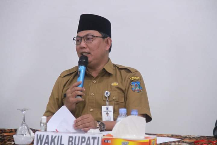 Wabup Hairan Buka Bimtek Manajemen PNS