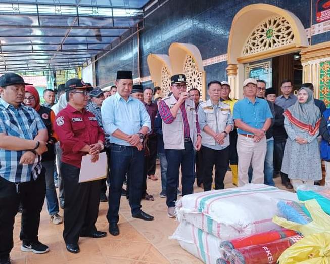 Wako Ahmadi Tinjau Dampak Banjir Bandang Kecamatan Kumun Debai.