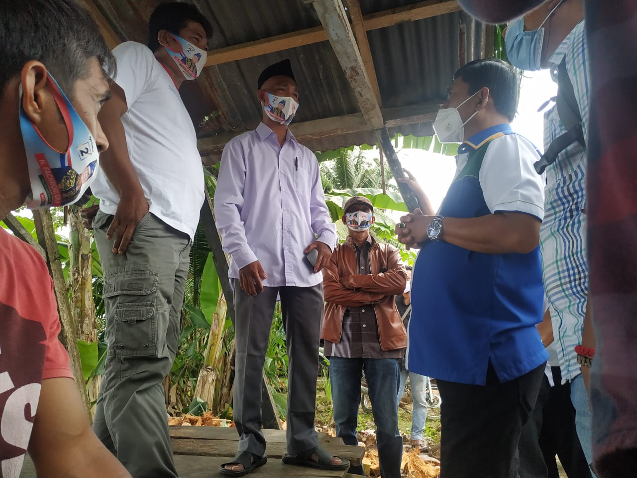 Kunjungi Petani Kerambah Ikan di  Desa Aro, Ini Harapan Warga ke Syafril Nursal