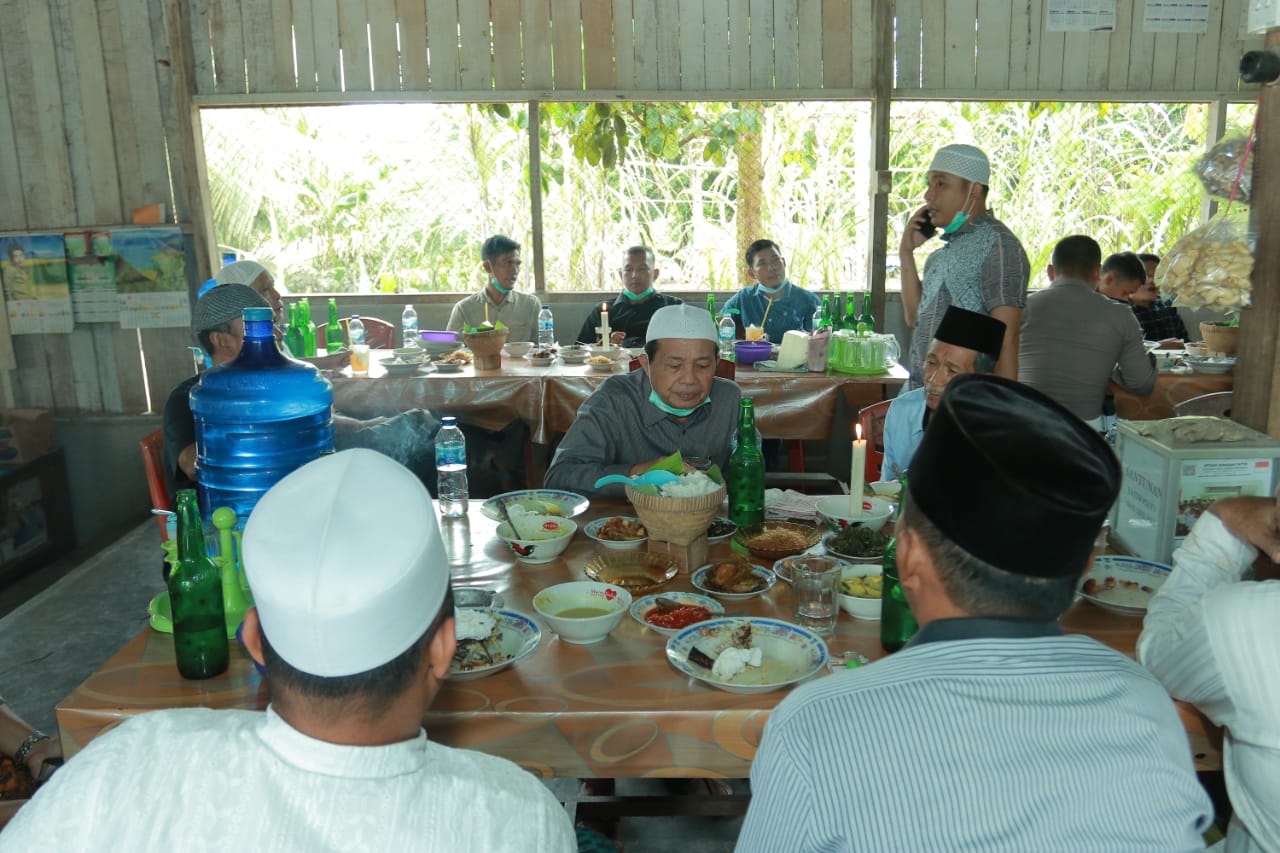 Ternyata Ini Yang Dibahas Fachrori Saat Makan Bersama Ulama dan Masyarakat