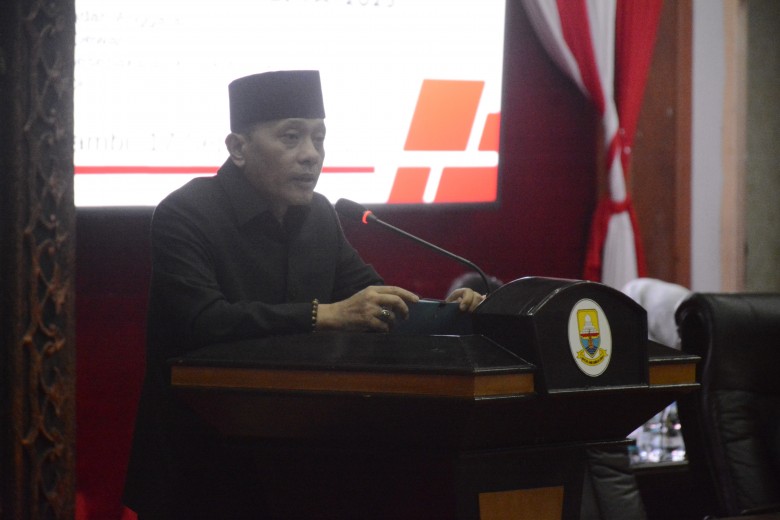 Banggar DPRD Jambi Minta Gubernur dan TAPD Percepat Program Dumisake atasi Kemiskinan