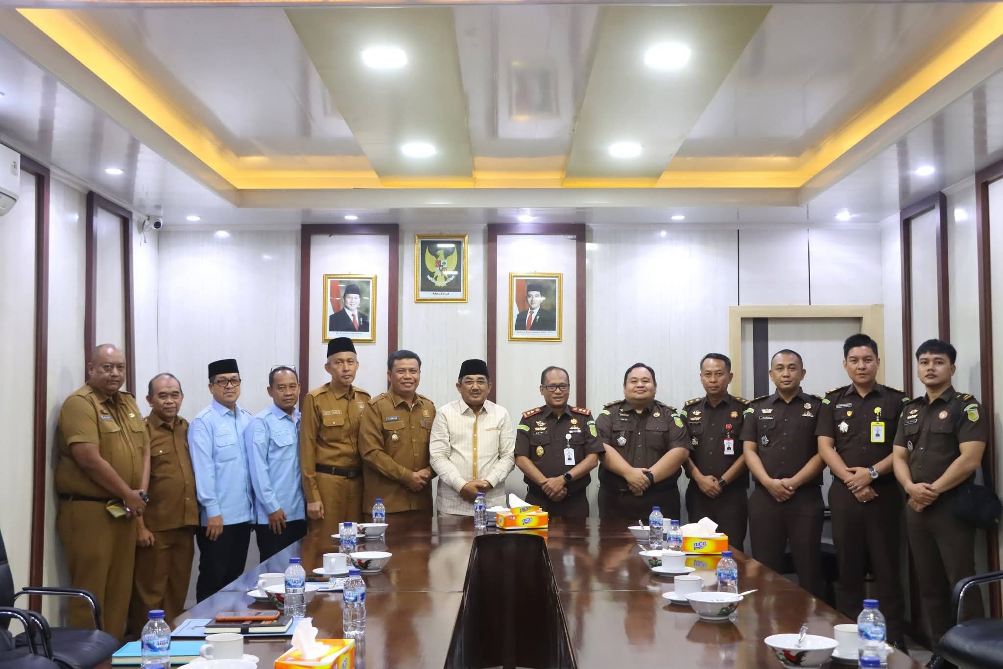 Bupati Anwar Sadat Terima Kunjungan Kajari Tanjab Barat, Bahas Penguatan Sinergi Penegakan Hukum