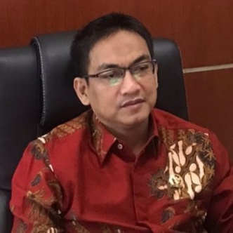 Ombudsman RI : Pertamina Harus Evaluasi Penangkal Petir Di Kilang Minyak