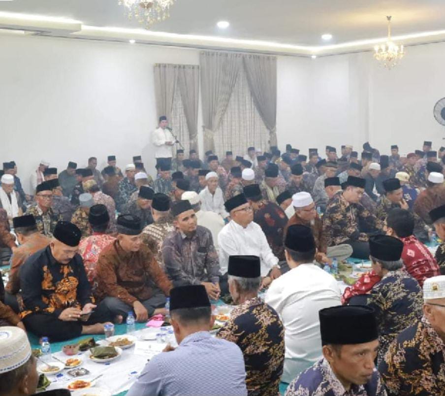 Warga Tumpah Ruah Hadiri Syukuran Menempati Rumah Dinas Walikota