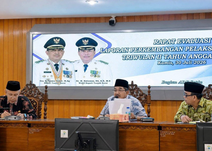 Bupati Anwar Sadat Hadiri Pembukaan Bimtek Pengelolaan Sampah dan Limbah B3, Perkuat Sinergi Penanganan Persampahan di Tanjab Barat
