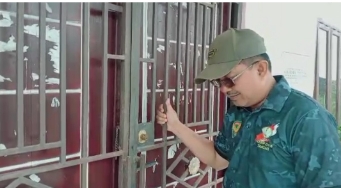 Kantor Lurah Patunas Bergembok Saat Sidak Bupati , Bupati Mengaku Kecewa