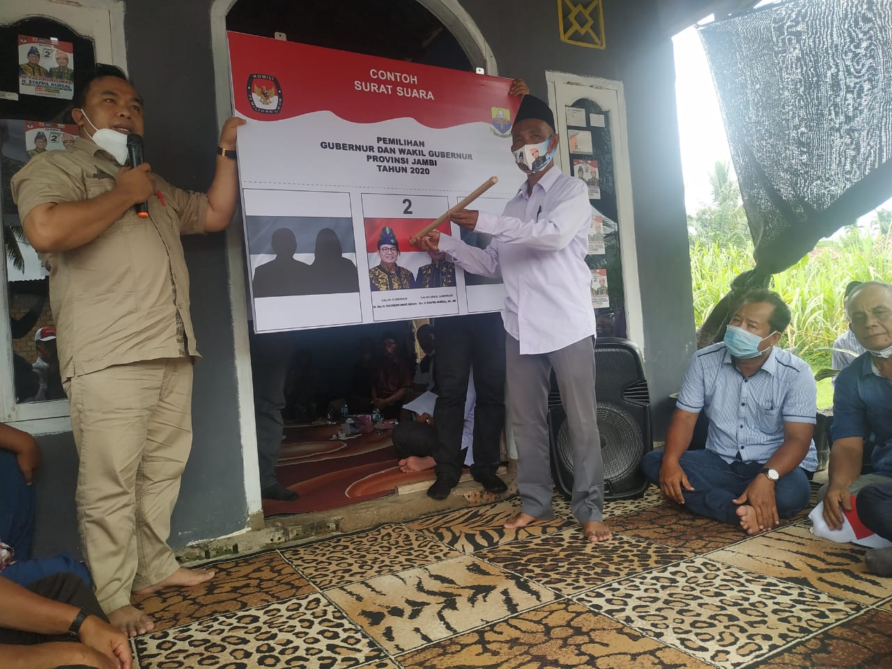 Warga Desa Aro Antusias Simulasi Coblos Fachrori- Syafril