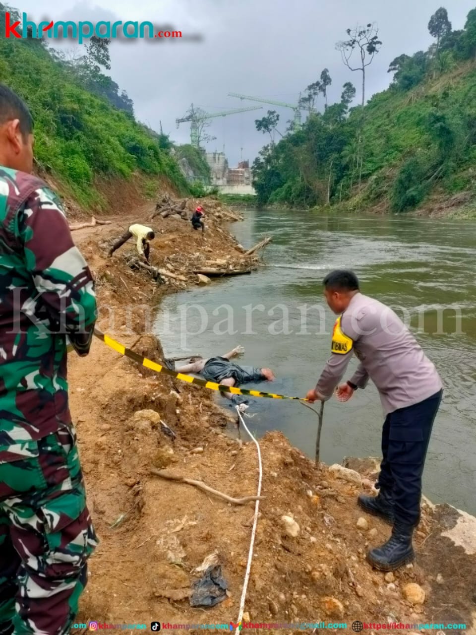 Laki - laki Mengambang Di Pingiran Sungai PLTA Ditemukan Tak Bernyawa