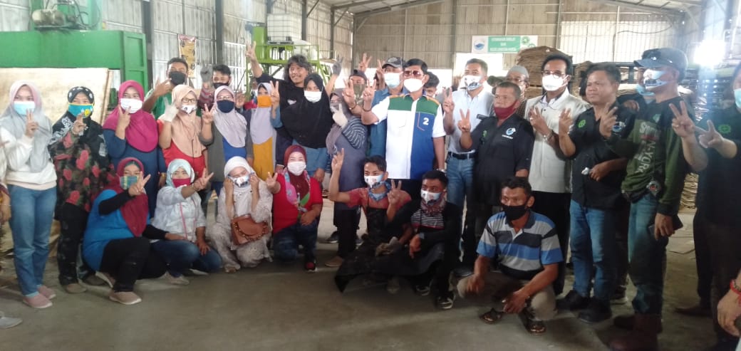 Masyarakat dan Petani Kentang Desa giri Mulyo Bulatkan Tekad Dukung Fu- Syafril di Pilgub Jambi