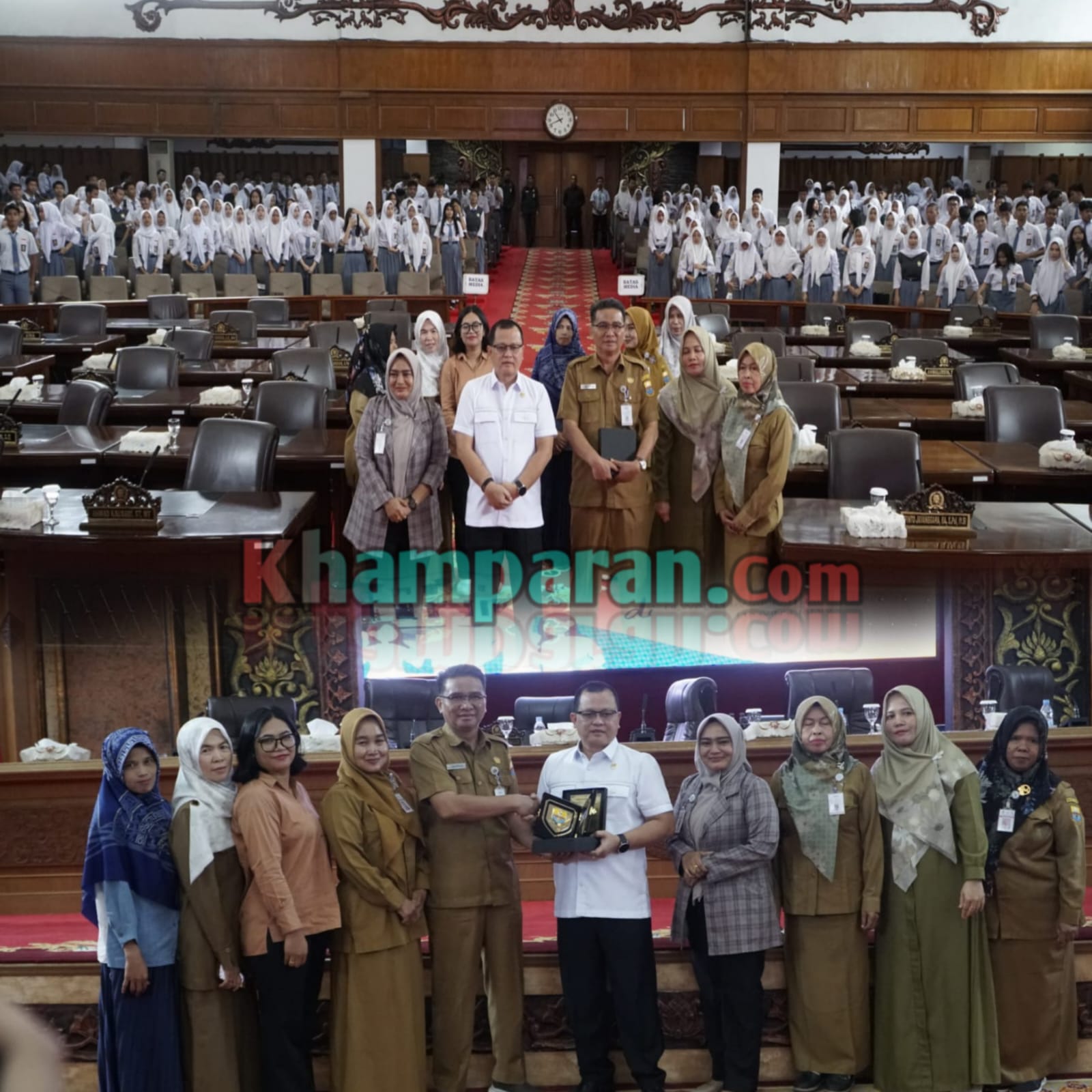 Dewan Paparkan Fungsi Legislatif ke Pelajar