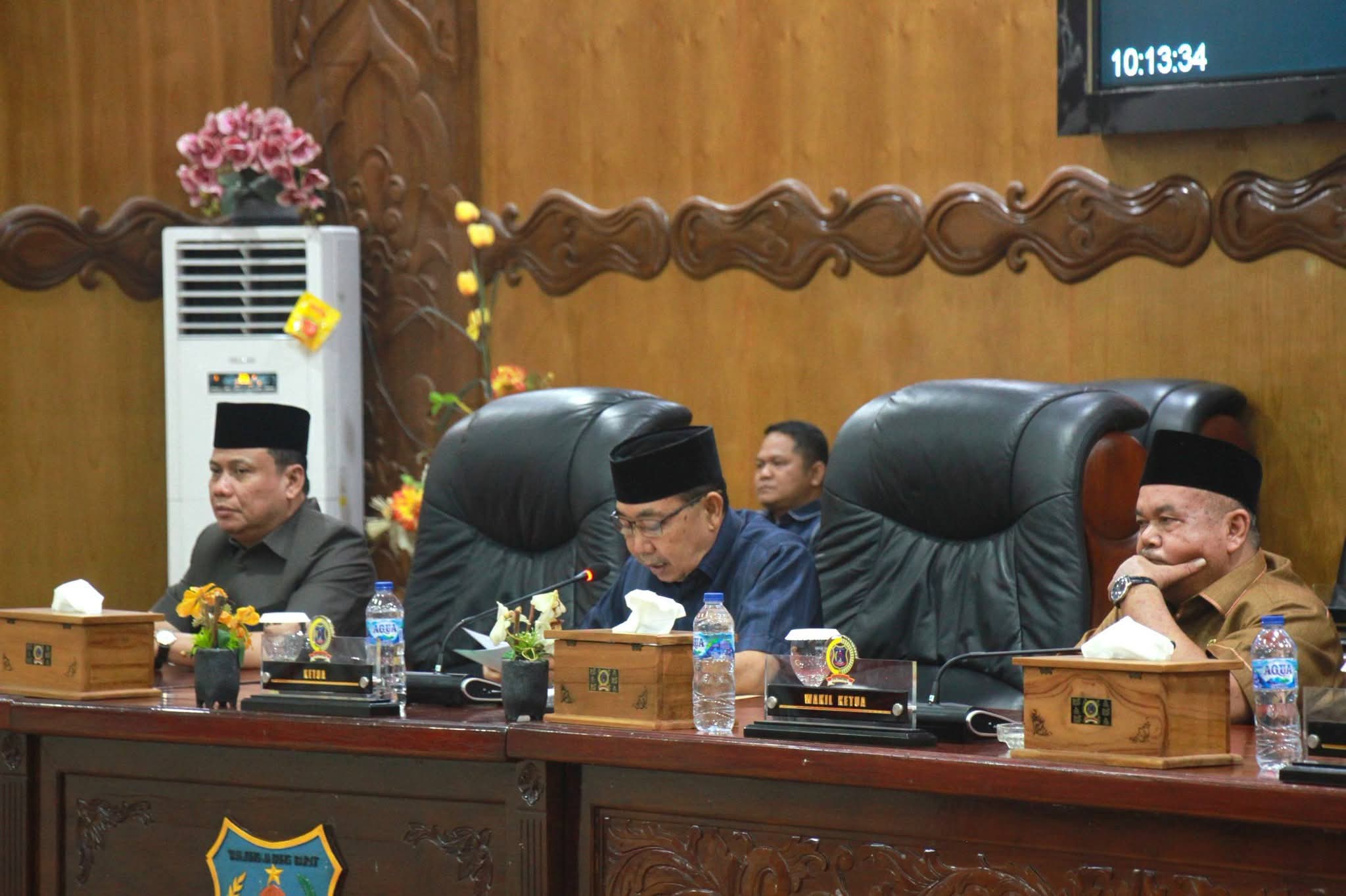 DPRD Tanjab Barat Kembali Menggelar Rapat Paripurna Kedua tentang APBD Kabupaten Tanjung Jabung Barat Tahun Anggaran 2027