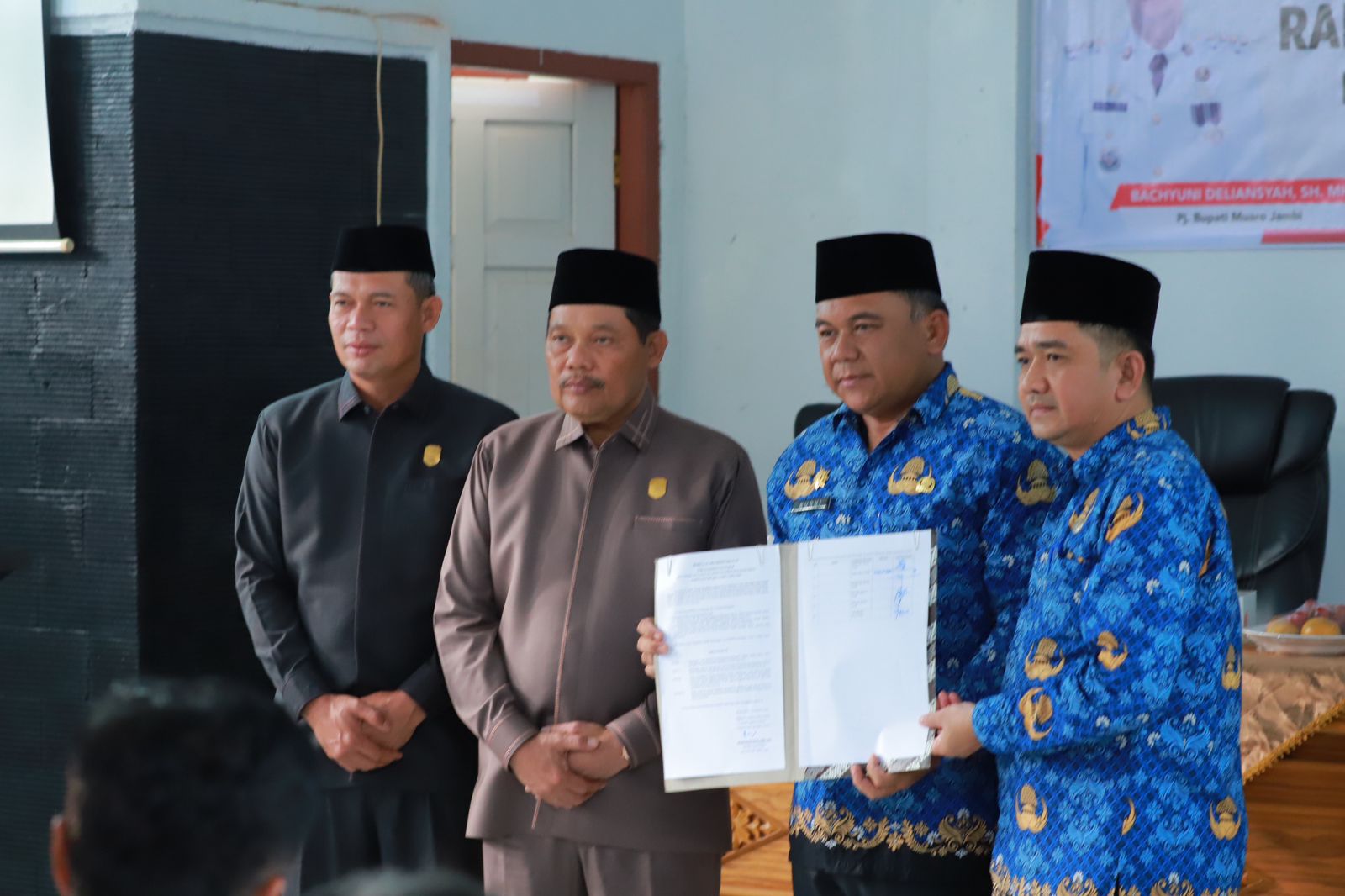 DPRD Kabupaten Muaro Jambi Menerima Kunjungan DPRD Ogan Ilir