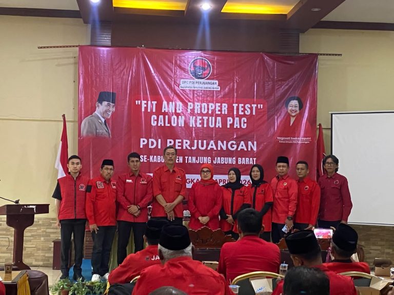 Anggota DPRD, Hadiri Fit And Propertest Calon Ketua PAC PDI-P Se-Tanjab Barat
